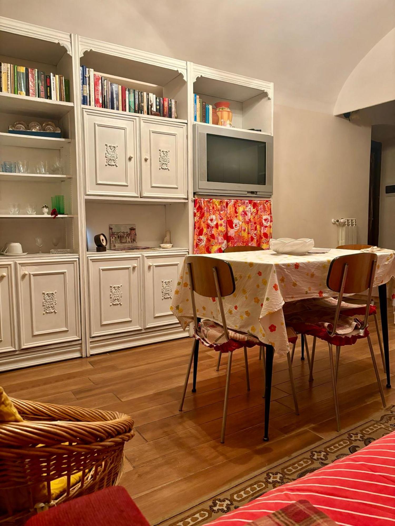 La Taverna Del Ricetto Candelo Екстер'єр фото